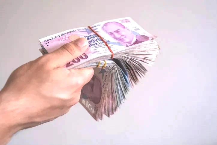 Asgari ücrette zam trafiği başladı! 22.104 TL alan çalışana 4 formüllü artış hesabı: Yüzde 25-30-35-40... İşçi ne kadar alacak?