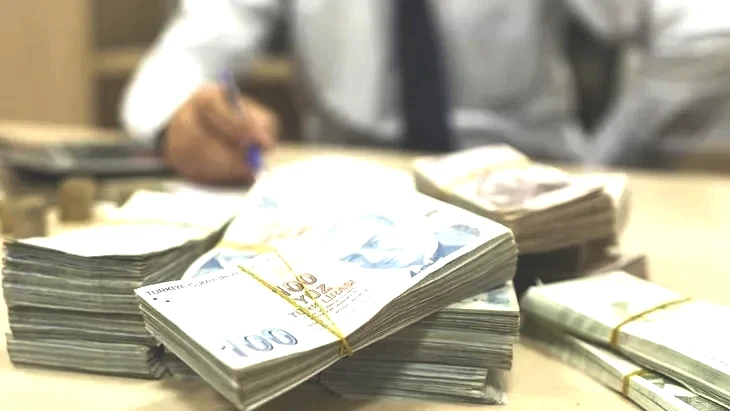 Asgari ücrette zam trafiği başladı! 22.104 TL alan çalışana 4 formüllü artış hesabı: Yüzde 25-30-35-40... İşçi ne kadar alacak?