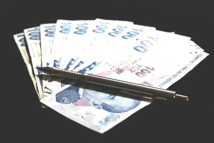 Asgari ücrette zam trafiği başladı! 22.104 TL alan çalışana 4 formüllü artış hesabı: Yüzde 25-30-35-40... İşçi ne kadar alacak?